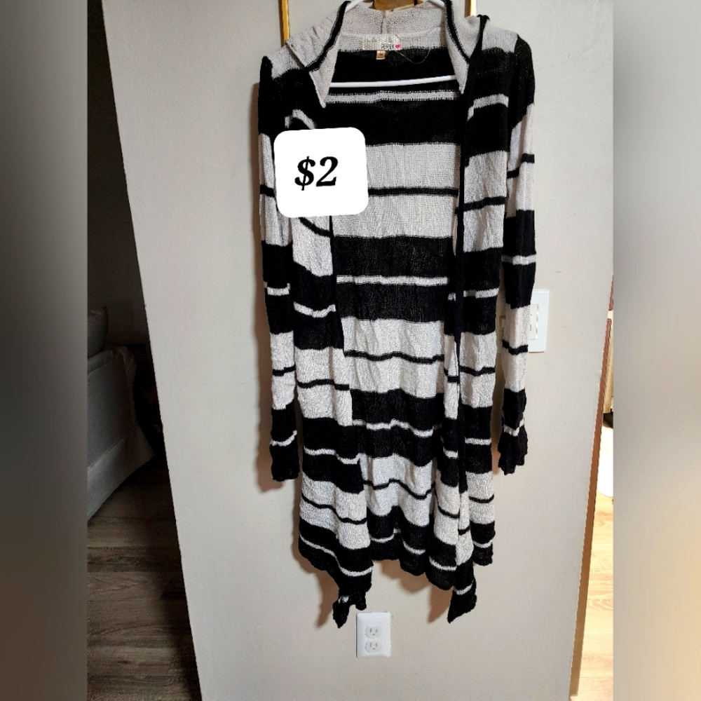 Camisole( bundle 5 ítem or more for the price $2 each) .